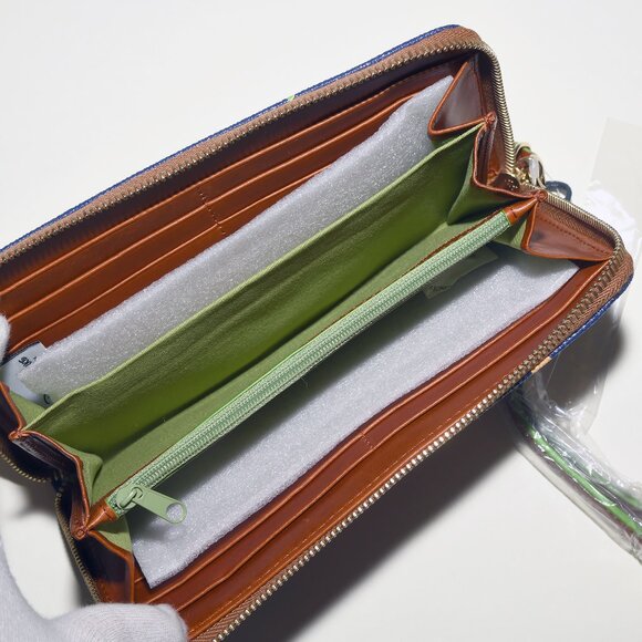 Disney Parks Dooney & Bourke Orange Print Zip Wallet Wristlet NWT - Picture 5 of 9